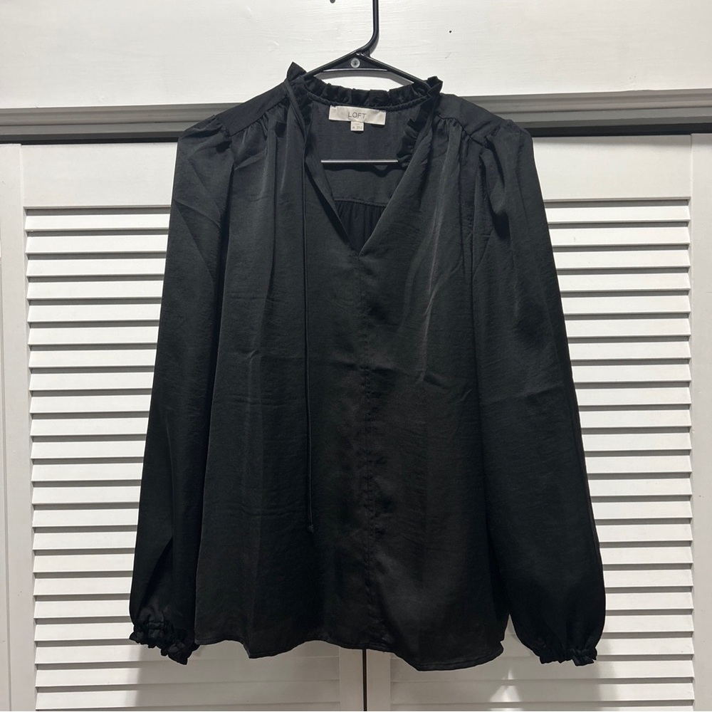 Loft blouse medium